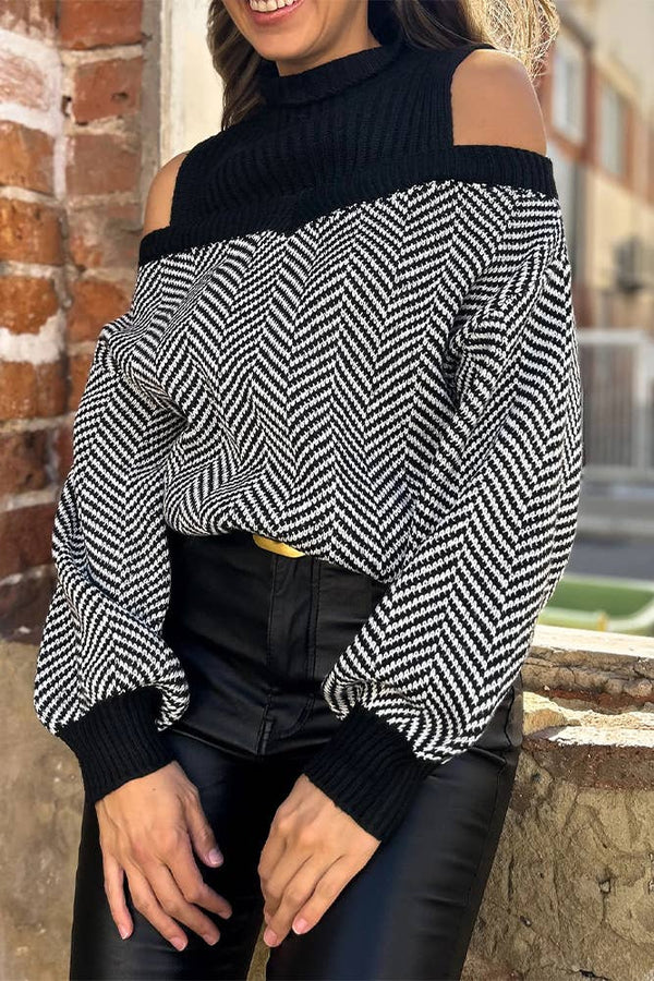 Houndstooth shoulder sweater